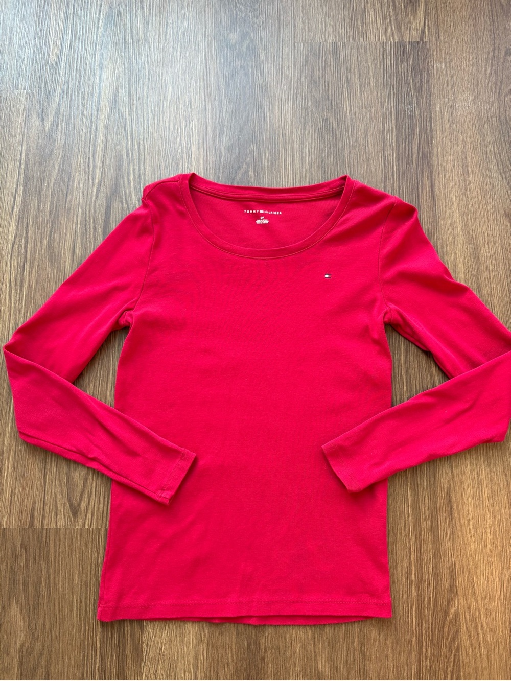 Y2K Tommy Hilfiger Women's Red Long-Sleeve Scoop Neck Top Size Smal